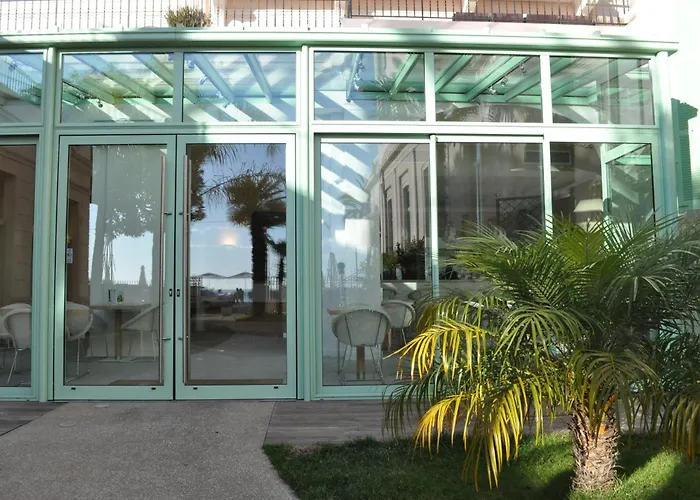 Hotel Vacances Bleues Balmoral