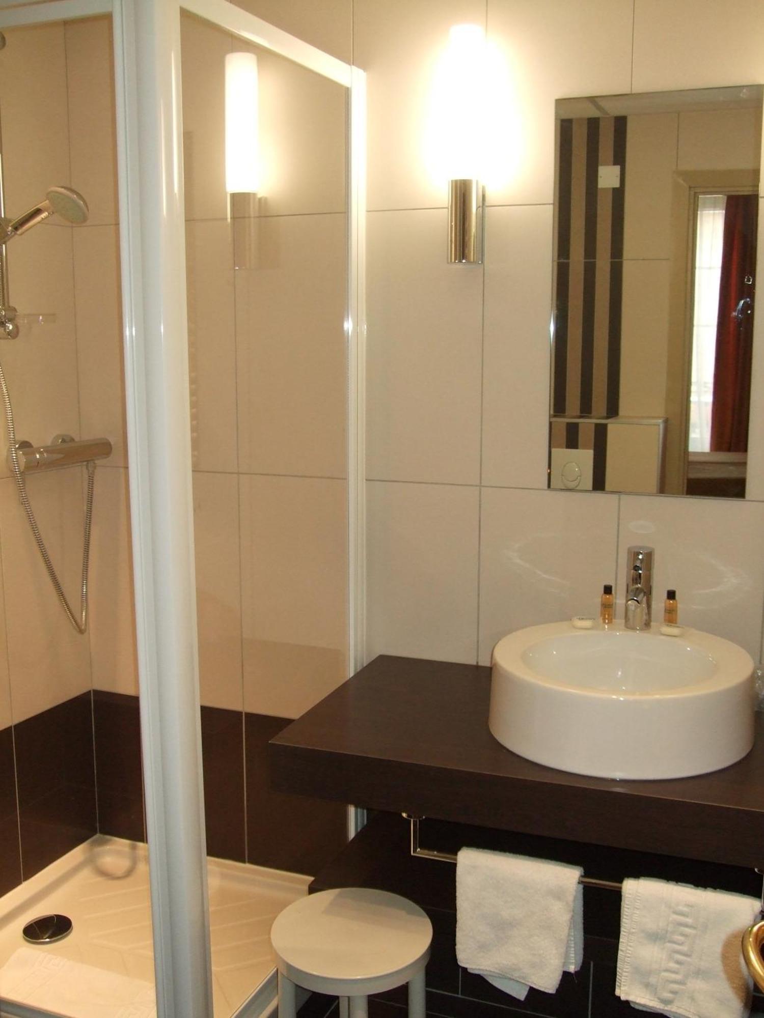 Hotel Bleues Balmoral 3*