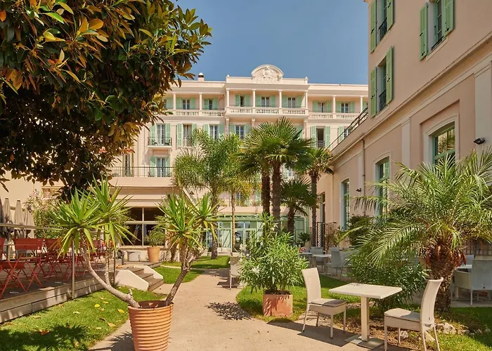 Hotel Vacances Bleues Balmoral