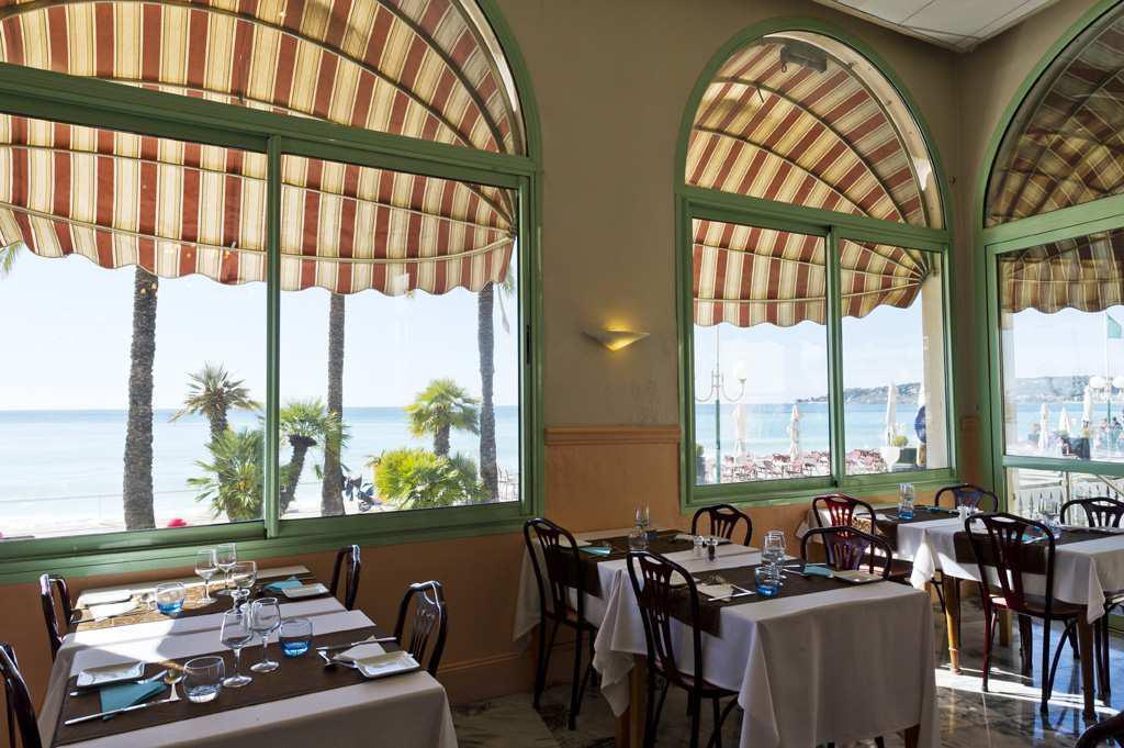 Bleues Balmoral Hotel Menton