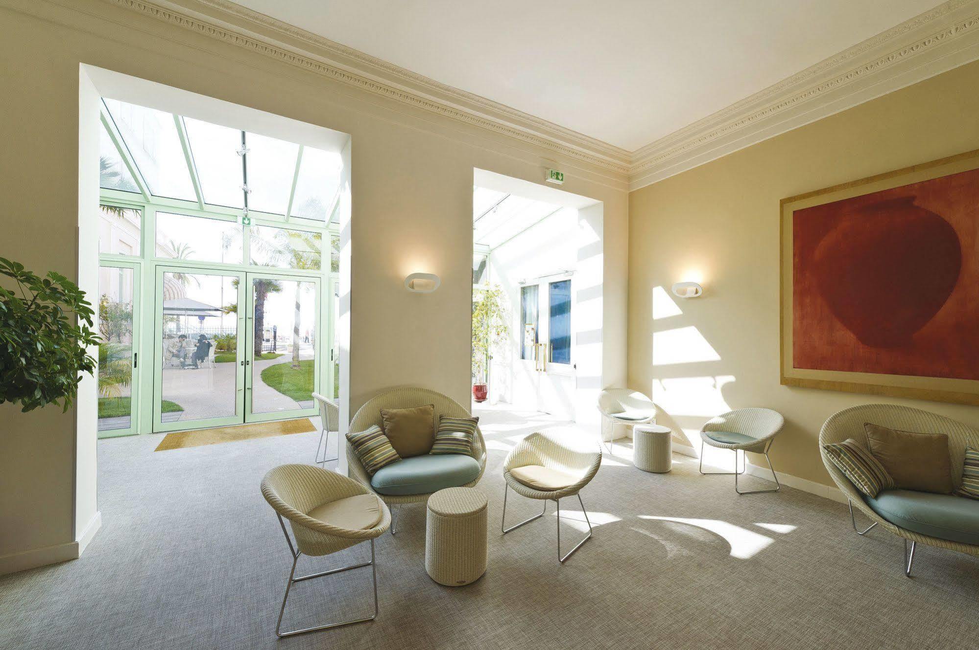 Bleues Balmoral 3* Mentone