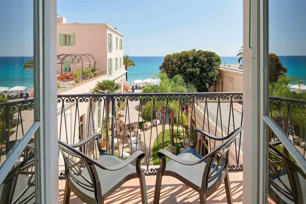 Hotel Bleues Balmoral