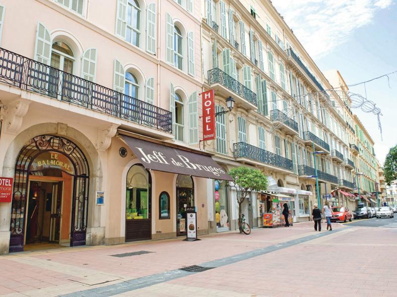 Hotel Bleues Balmoral 3*